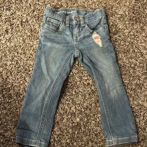 2T jeans